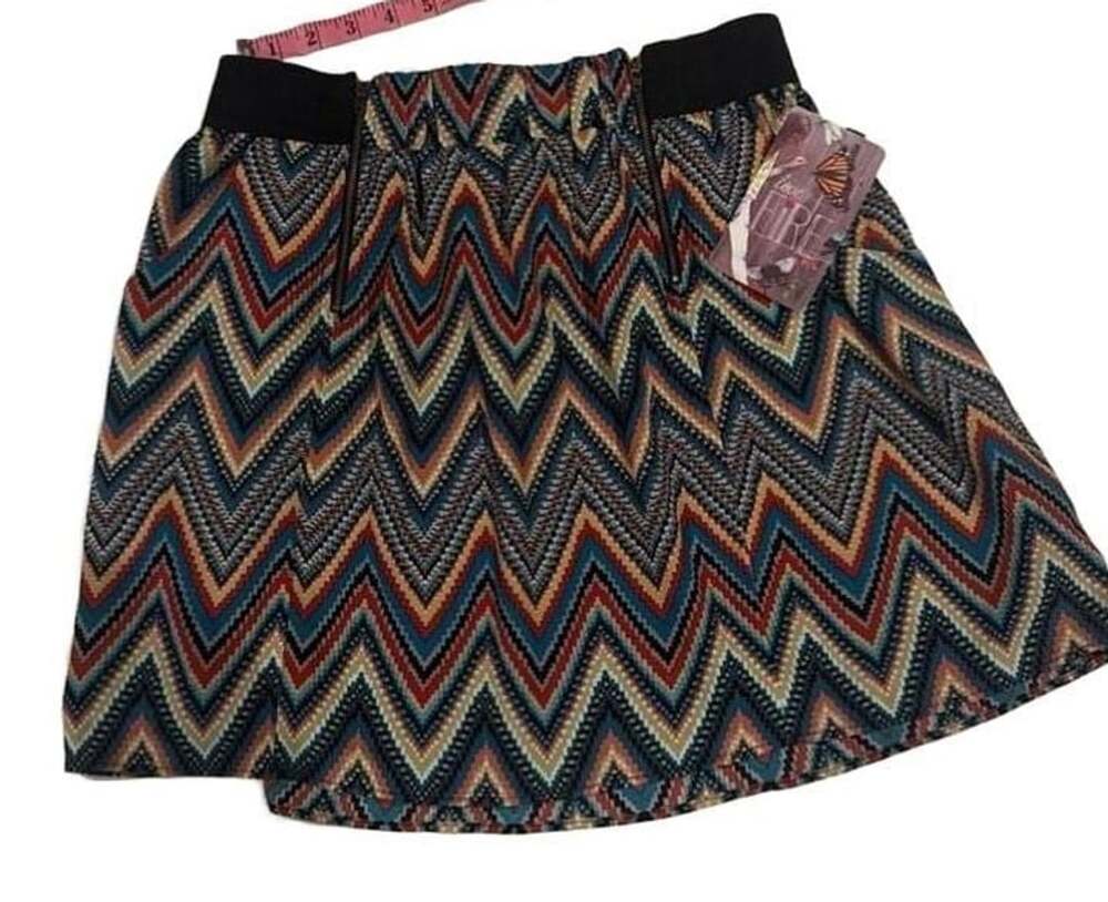Love, Fire Zig Zag Chevron Print Mini Skirt